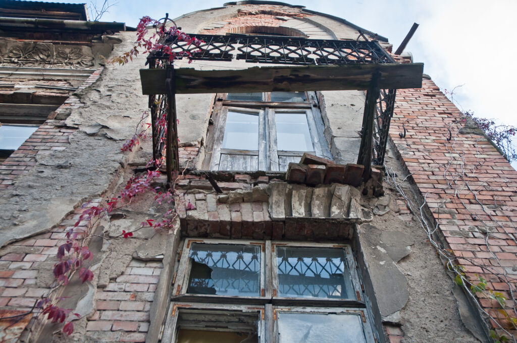 Balkon, pierwsze piętro. Fot. Teresa Adamiak, 2021, źródło: Res in Ornamento