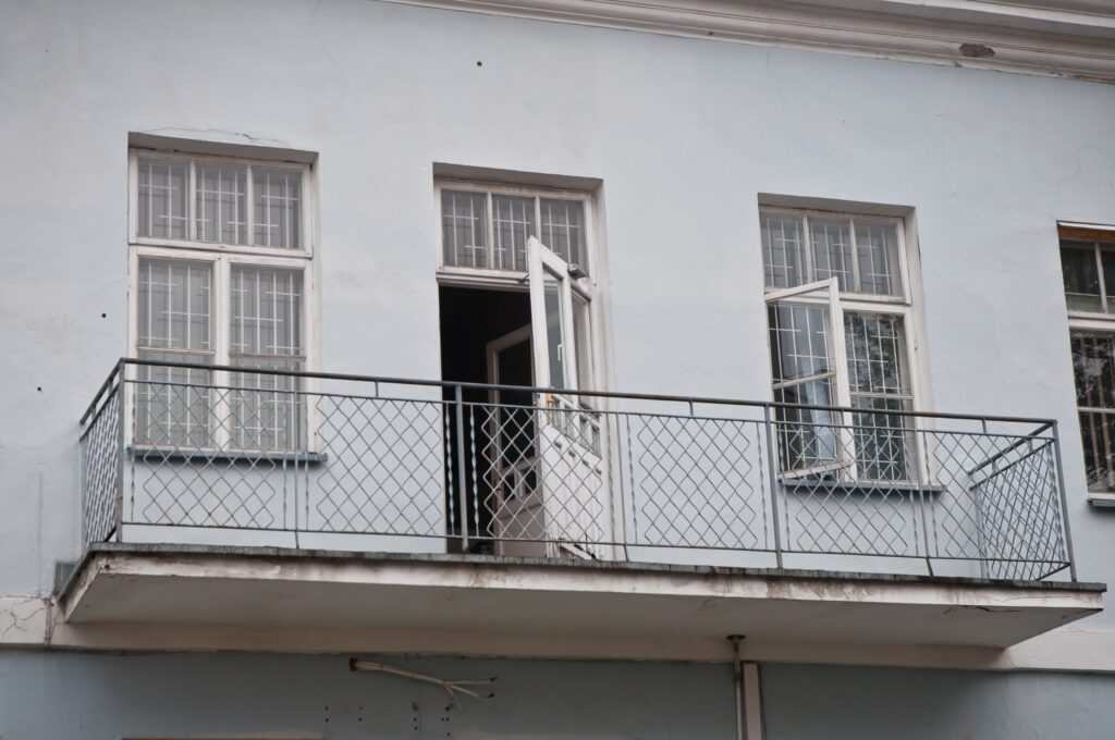 Balkon, elewacja tylna. Fot. Teresa Adamiak, 2021, źródło: Res in Ornamento